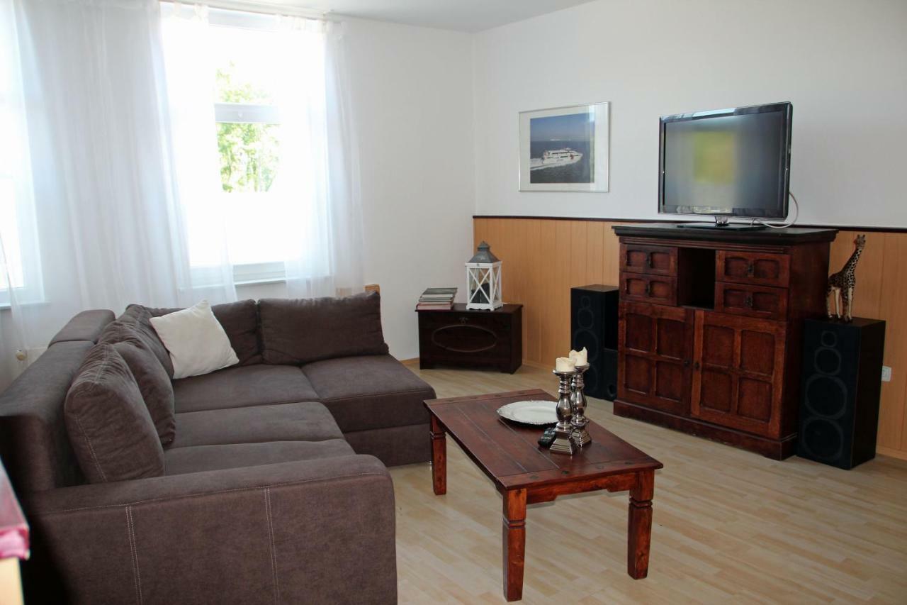 Ferienwohnung Kapitans Huus Westoverledingen Exterior foto