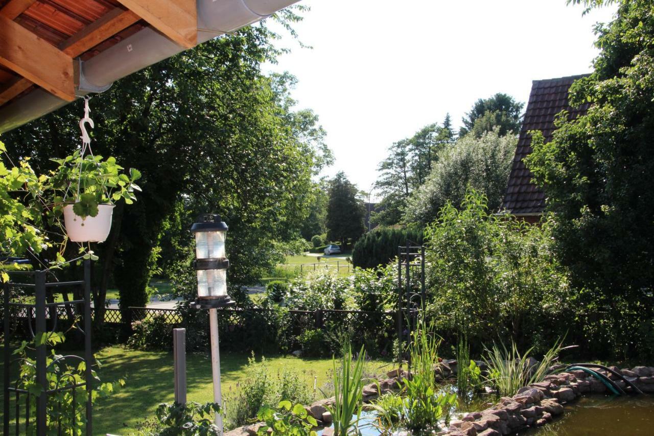 Ferienwohnung Kapitans Huus Westoverledingen Exterior foto